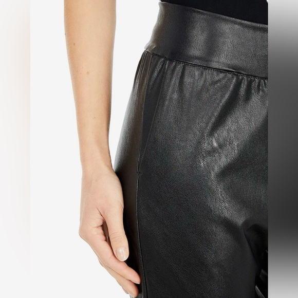 Commando Faux Leather Jogger Black - Picture 4 of 9